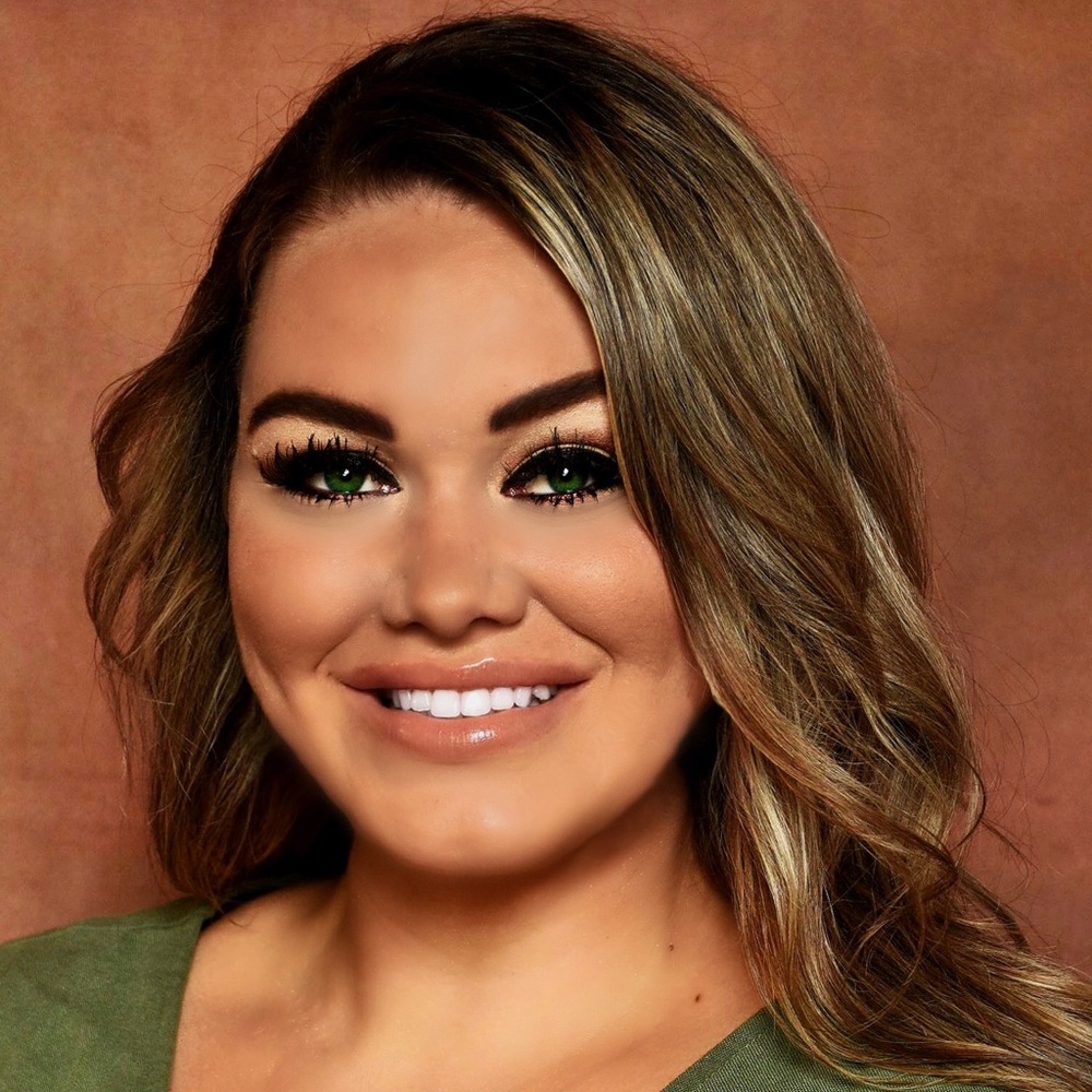 Meet your Posher, Taylor